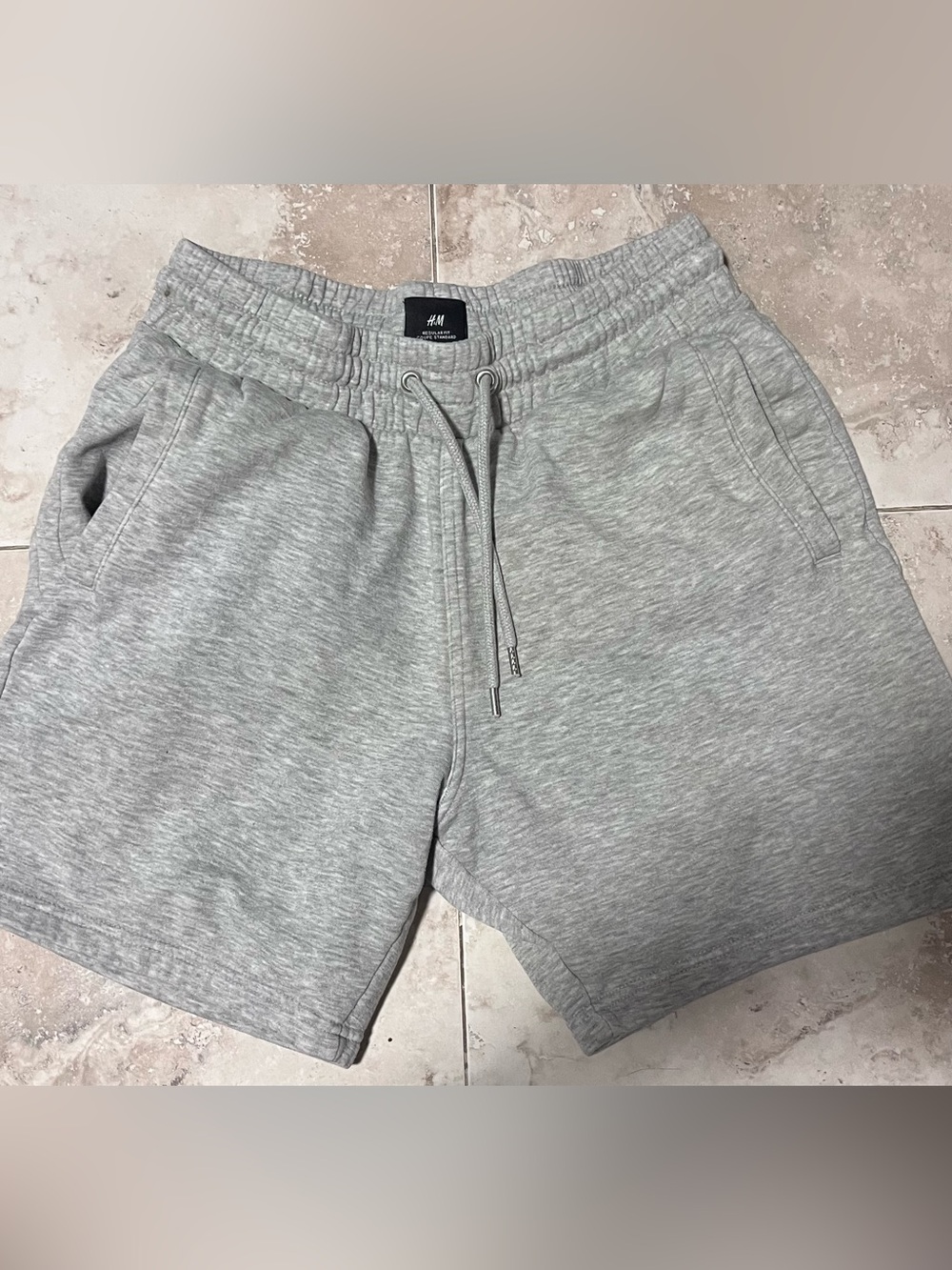 H&M Men's Heather Gray Athletic Drawstring Shorts